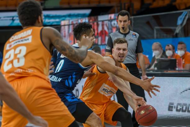 意媒曝国米对卢克曼第二份报价提升至4500万 但亚特兰大坚持5000万要价