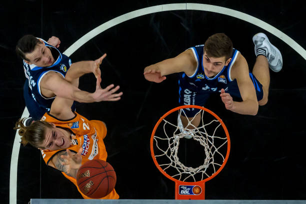 职业篮球充 职业篮球充