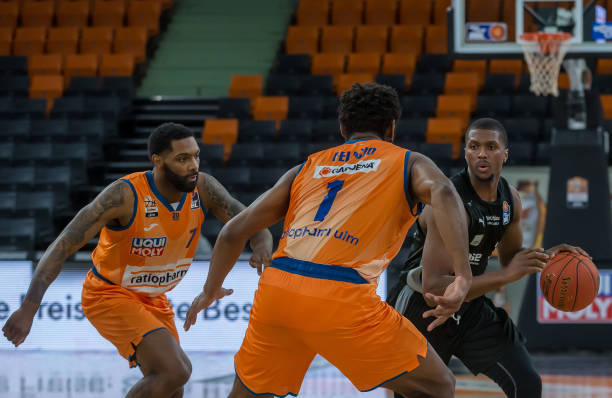 创造性传球 创造性传球